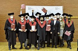 KTU Panevėžio technologijų ir verslo fakulteto 56-osios laidos absolventams įteikti diplomai