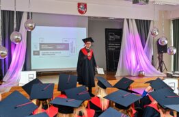 KTU Panevėžio technologijų ir verslo fakulteto 58-osios laidos absolventams įteikti magistro diplomai