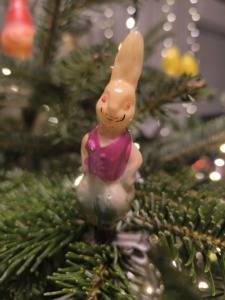 Pirmasis kolekcinis žaisliukas &ndash; prie &scaron;akos prisegamas ki&scaron;kis